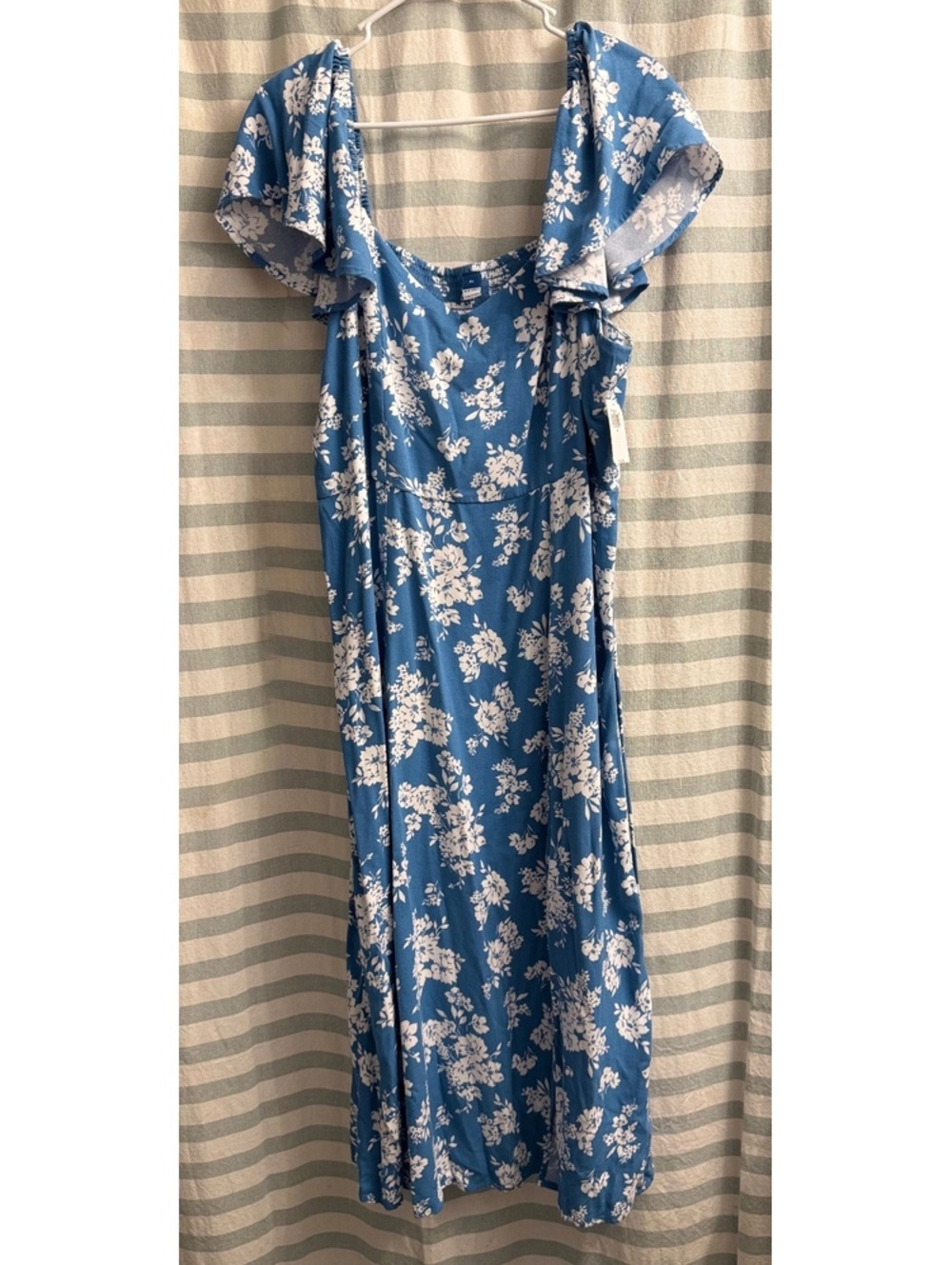 Old Navy Women's Blue Floral mid length Dress XL